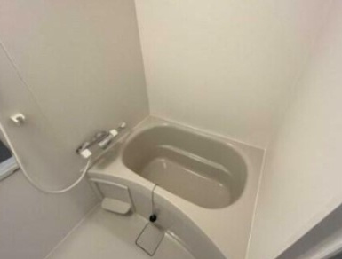 エステイトB西大宮の浴室