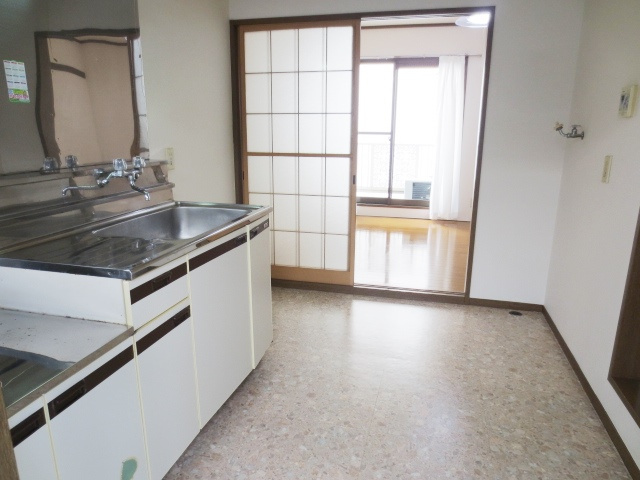 カーサヴェルデ関谷2の居間・リビング