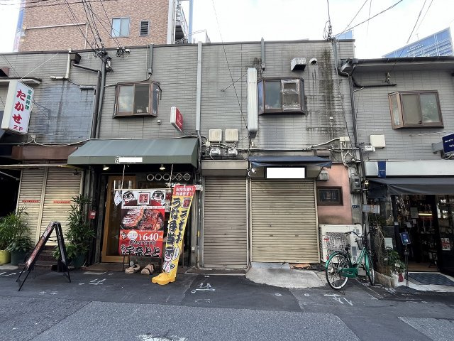 難波4丁目地下1階倉庫の外観
