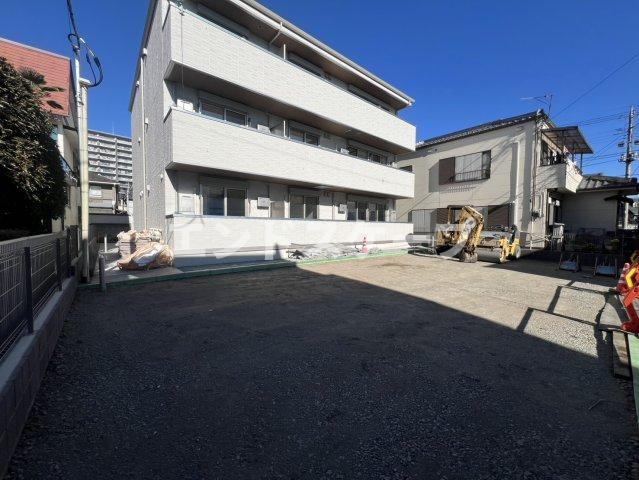 Brezzaの駐車場|高崎、前橋のお部屋探しはエンドスケープまで！お客様の理想お聞かせ下さい♪