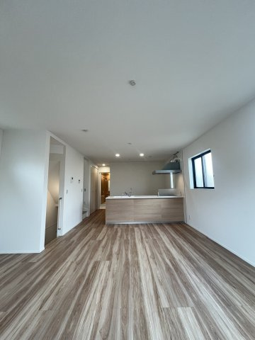 星川の星空を独り占め！踊りたくなるスカイバルコニー付新築戸建【保土ヶ谷区星川１丁目】