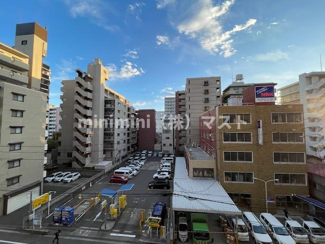 ブルービー桜川駅前の展望