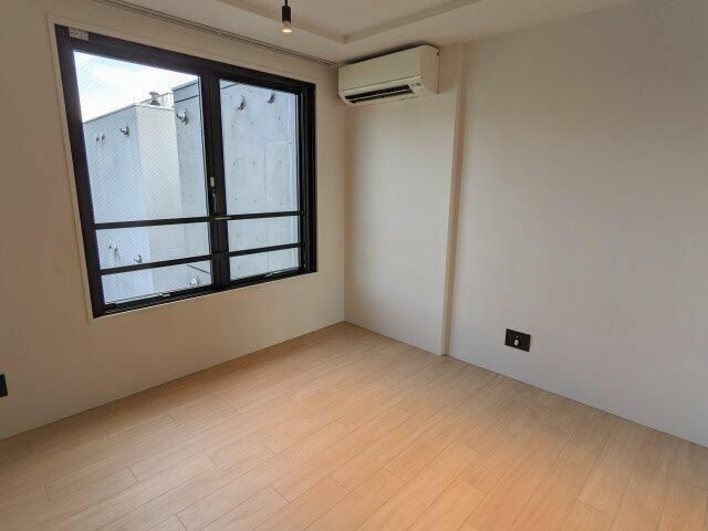 アレーロ西早稲田の居間・リビング