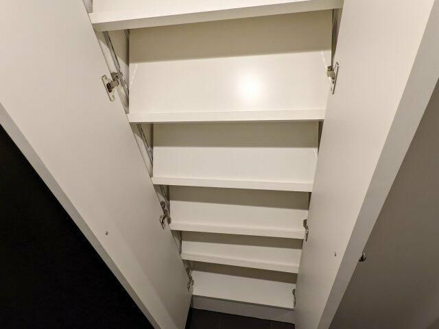 アレーロ西早稲田の収納