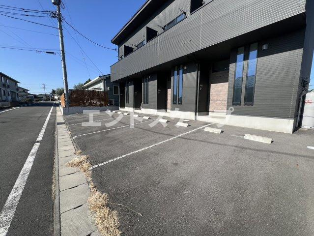 SQUARE PITⅡの駐車場|高崎、前橋のお部屋探しはエンドスケープまで！お客様の理想お聞かせ下さい♪