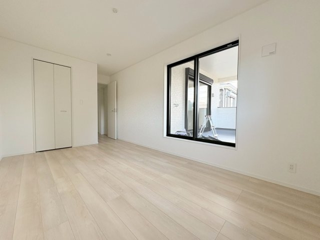 クワイエ　岐阜市長森本町２丁目第１　全２区画分譲のトイレ|超表面平滑加工とイオンパワーの「セフィオンテクト」加工で、汚れが付きにくく落ちやすい仕様のトイレです。
またツイントルネード洗浄で少ない水でも前方の返し部分から後方部までしっかり洗浄できます！