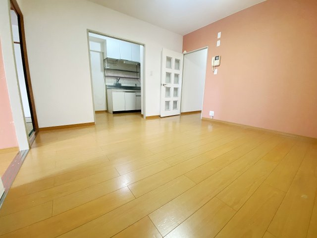 メゾングランルマーニュの居間・リビング