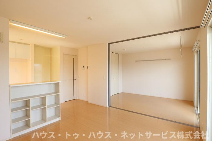 グラシューズ　Ⅱの居間・リビング