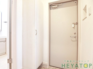 【玄関】 | シューズボックス付き玄関（同仕様写真）