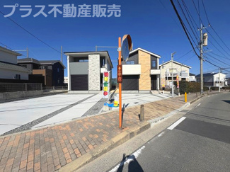 【外観】 | 現地写真。プラス不動産販売なら、現場の全ての棟をまとめてご見学頂けます。