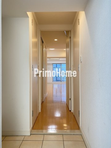 EPIC Higashi Nihonbashi Residenceの玄関