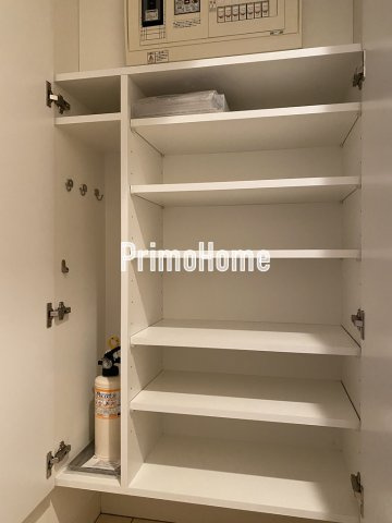 EPIC Higashi Nihonbashi Residenceの収納