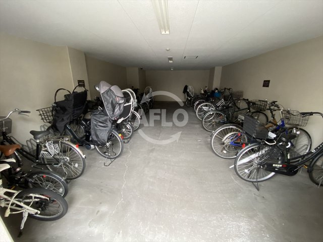 ラフィーネレジデンスのその他共用部分|ラフィーネレジデンス　駐輪場