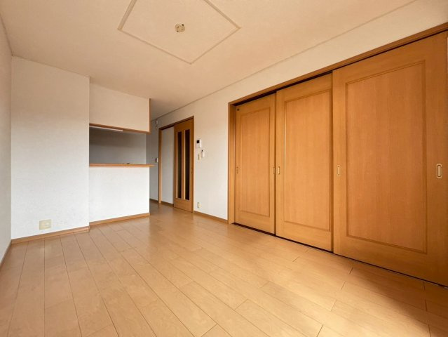 【居間・リビング】