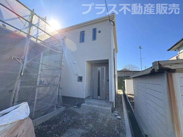 【外観】 | 糟屋郡須恵町新原第5　1号棟（全3棟）【仲介手数料無料・0円】 | まもなく完成。ご内覧は可能です。ご見学はプラス不動産販売にお任せ下さい。