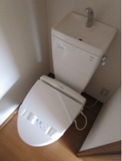 シティ米若のトイレ