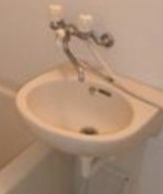 シティ米若の洗面所