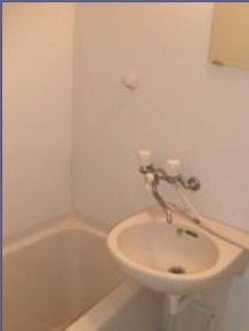 シティ米若の浴室