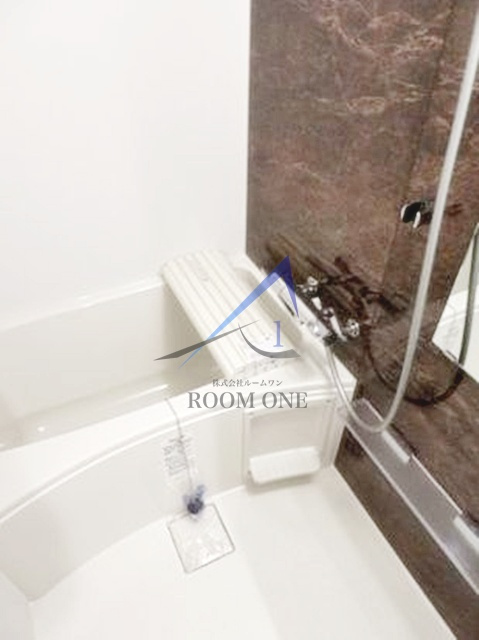 アーバンステージ門前仲町Ⅲのトイレ|お風呂です。