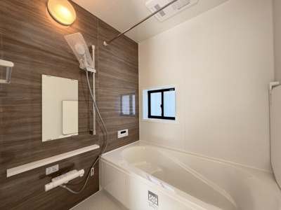 【浴室】 | 読谷村大湾（限定1棟） | A号棟　浴室換気乾燥機付き♪
