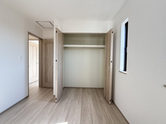 【収納】 | 読谷村大湾（限定1棟） | A号棟　洋室5.25帖＋CL付き♪