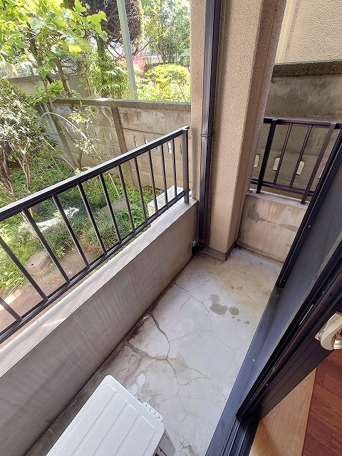 リブレ高松のバルコニー