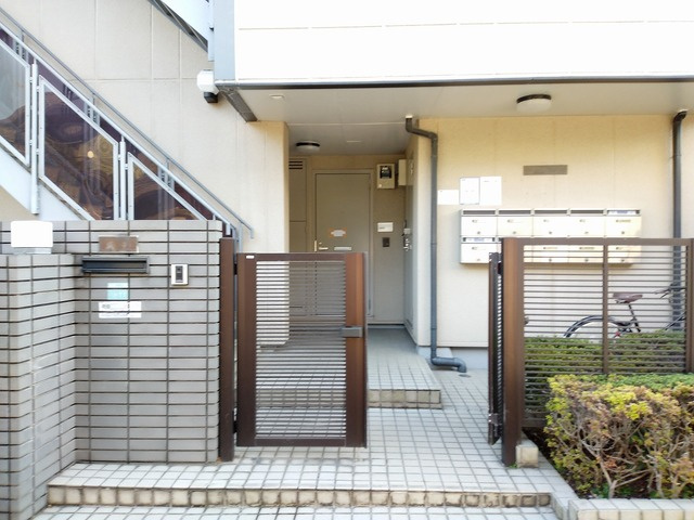 リブレ高松のエントランス|エントランス