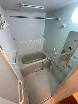 【浴室】 | ウエストバード