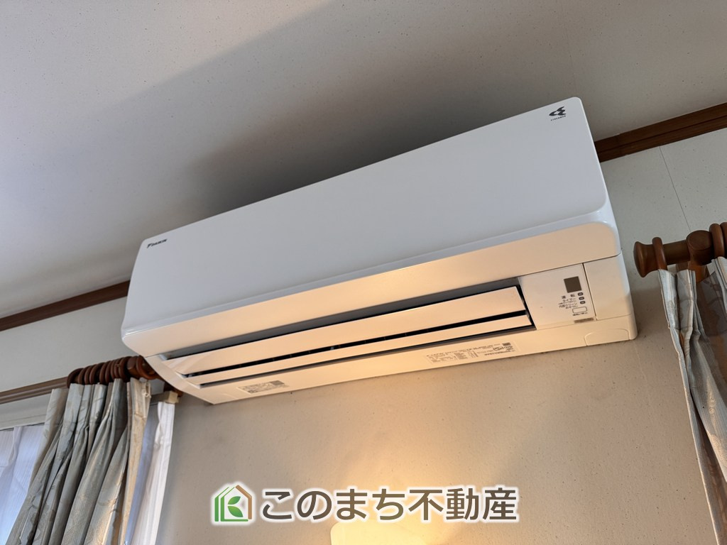 大田原市浅香３丁目中古戸建の設備|新しめのエアコンが付いた状態での販売となります。