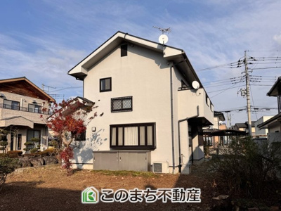 【外観】 | 大田原市浅香３丁目中古戸建 | 本日ご内覧できます(*^^*)
お電話でのお問合せが非常にスムーズです！
現地直接集合のお待ち合わせも大丈夫です！
お気軽にお問合せ下さい(^^)/