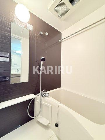 ファーストフィオーレ玉造グレイスの浴室