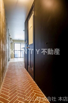 【玄関】 | ノーブル西大井 | ゆったりとした玄関です