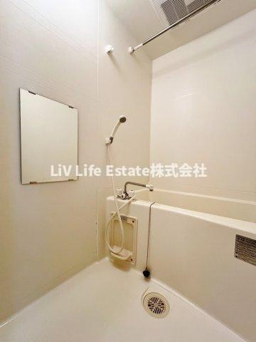 クラージュ高木 の浴室