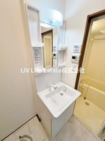 クラージュ高木 の洗面所