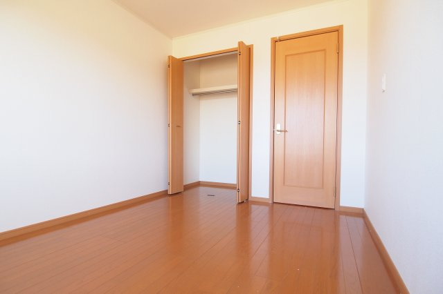 セレーノの洋室|コンパクトで使いやすい洋室です