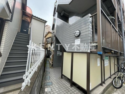 【エントランス】 | メゾン大森北３ | 毎日通るエントランスはこのようになっています