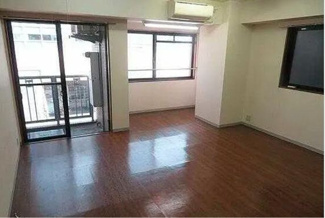 【居間・リビング】 | セゾン深川 | おしゃれな居間です