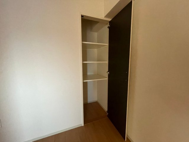 トリニティ豊中本町の収納