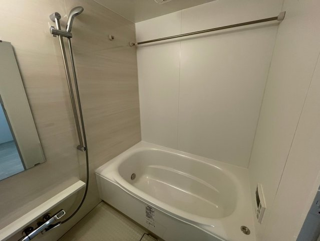 トリニティ豊中本町の浴室