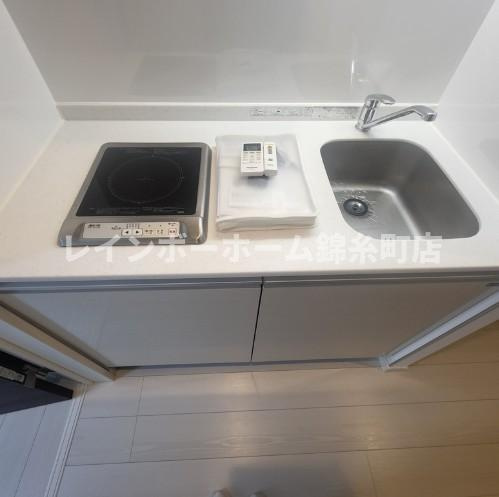 アーベインテラス千住緑町B棟のキッチン