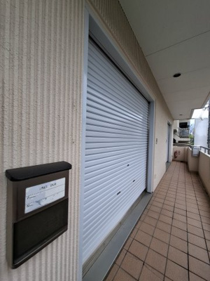 【玄関】 | アルパー六甲