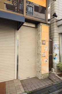 【エントランス】