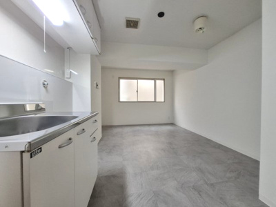 【内装】 | リビース湊川