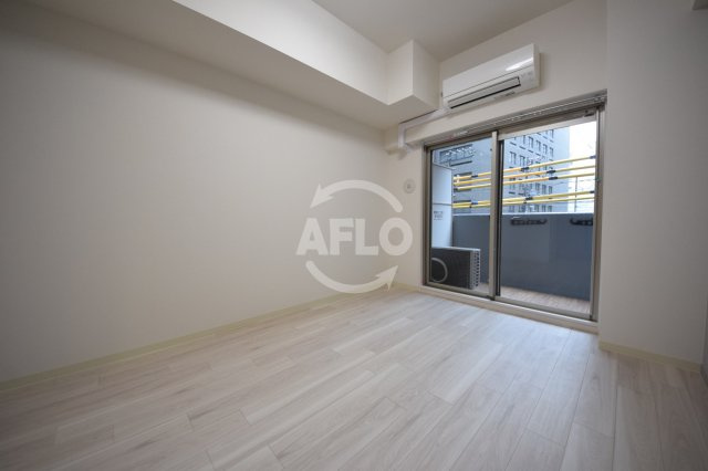 プレサンス堺筋本町センティスの居間・リビング|プレサンス堺筋本町センティス　洋室