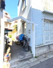 サンティーナSのエントランス|建物入り口です。