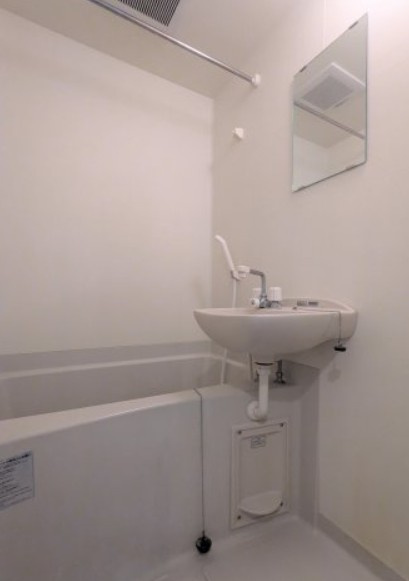 ブンカ北千住の浴室