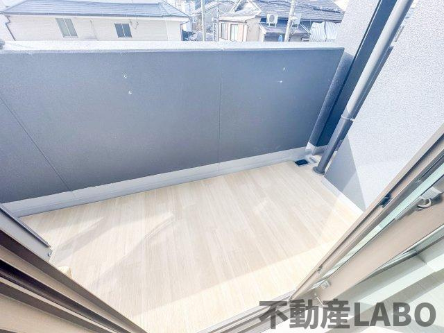 ファステート大阪アステールのバルコニー