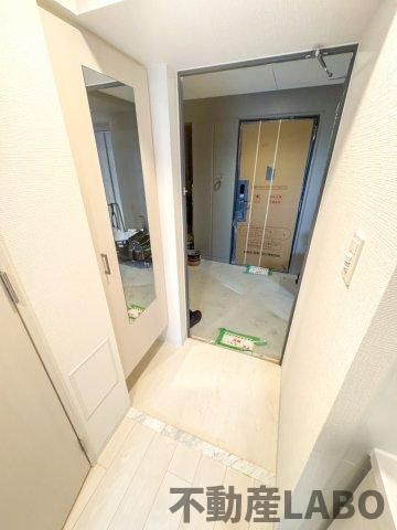 ファステート大阪アステールの玄関