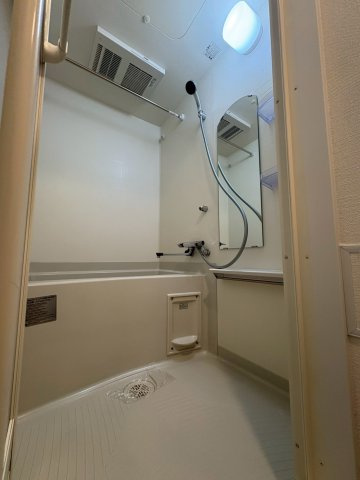 エステムコート四天王寺夕陽丘Ⅱの浴室