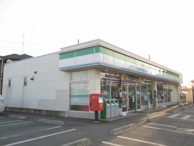 【周辺】 | パストラルコート | ファミリーマート鴻巣御成橋店まで270m